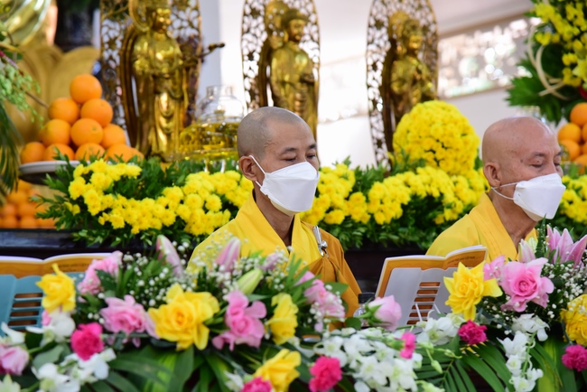 Lễ truyền giới Sa di Phương Trượng